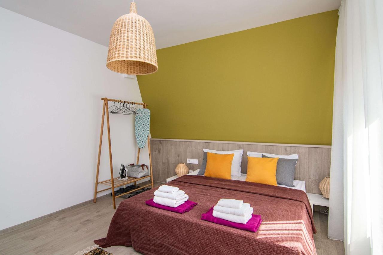 Luxury City Center Two Bedroom Apartment Close To Beach Warna Exterior foto