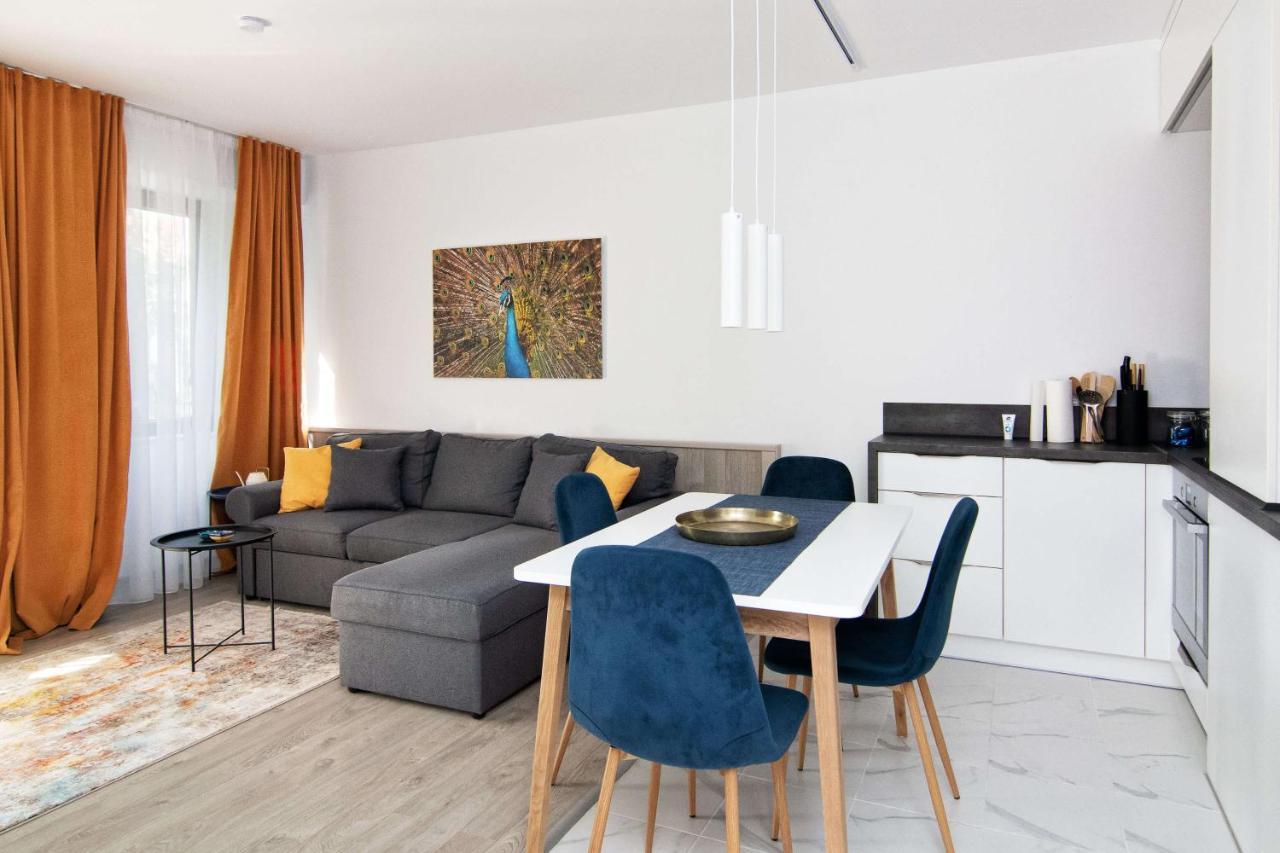 Luxury City Center Two Bedroom Apartment Close To Beach Warna Exterior foto